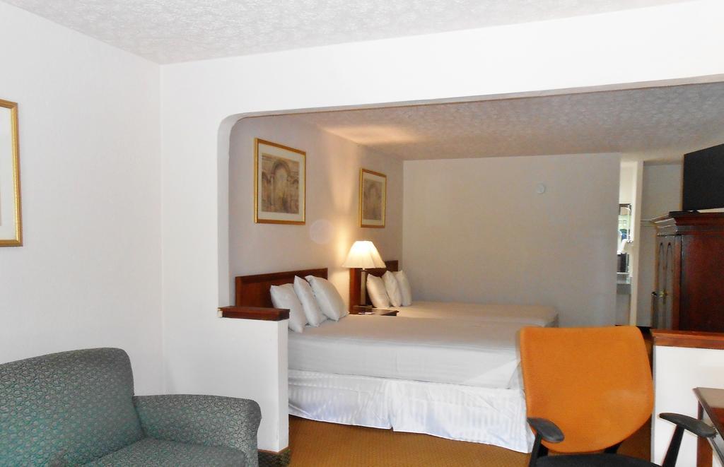 Americas Best Value Inn Norge Exteriör bild