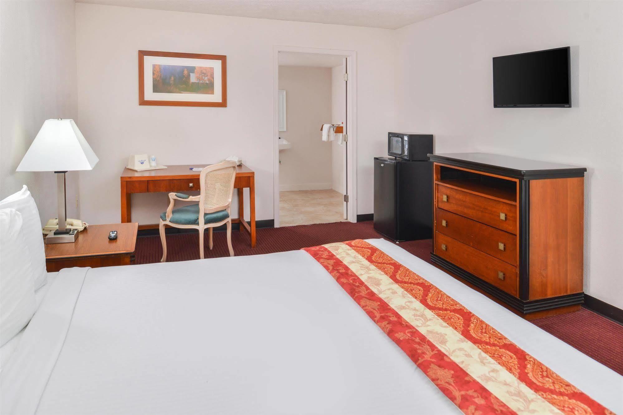 Americas Best Value Inn Norge Exteriör bild